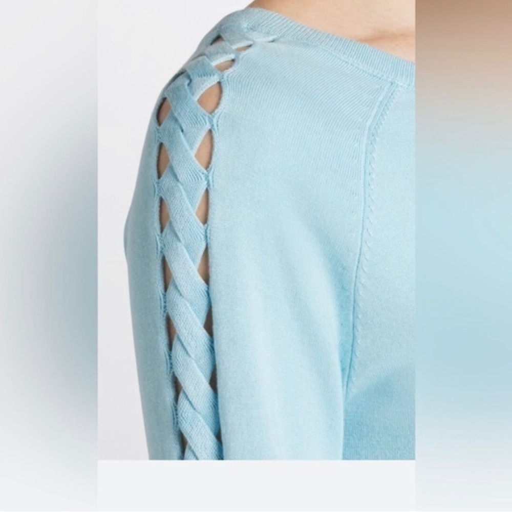 4 for $25 Lefty & Me Sonia Braided Sleeve Sweater Size L